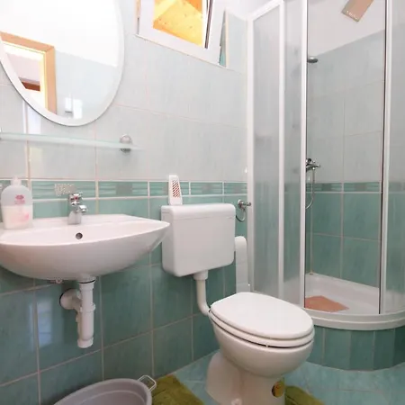 Apartment With A Parking Space Sali, Dugi Otok - 8153 Sali